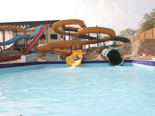 Dream Valley Resort Хайдарабад Экстерьер фото